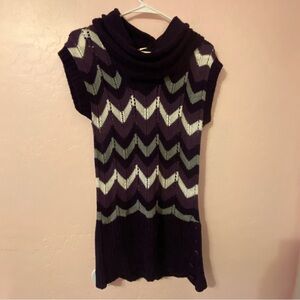 Y2K Purple and White Chevron Printed Knit Tunic
